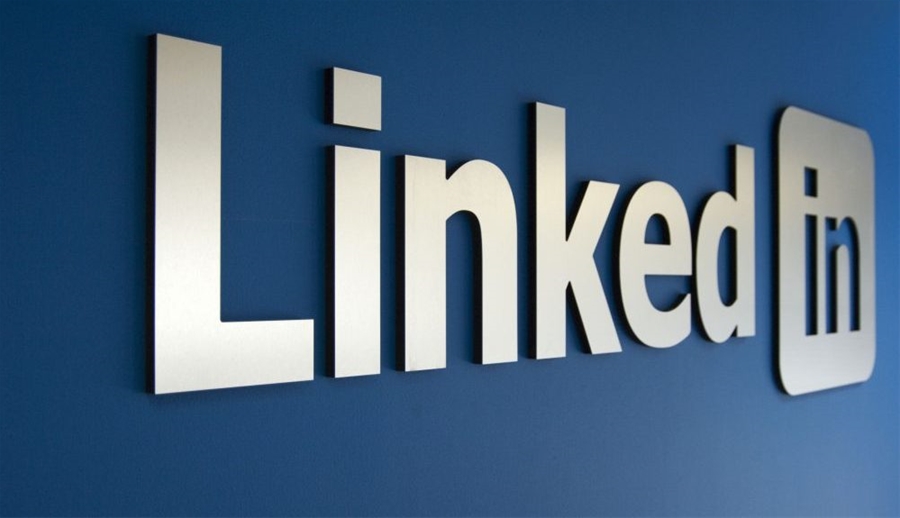 LinkedIn tạm dừng xử lý dữ liệu AI tại Anh giữa lo ngại về quyền riêng tư